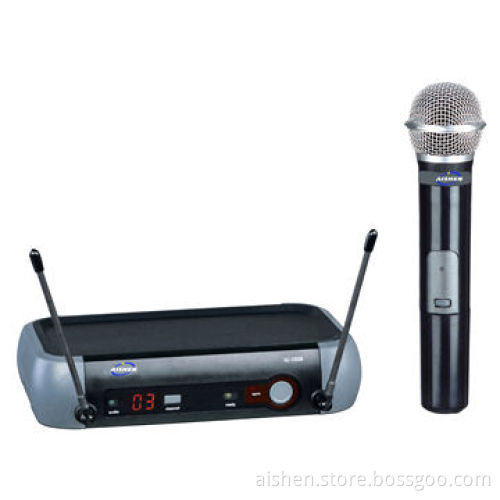 PLL and UHF Outdoor Wireless Microphone with Operating Distance of 100m